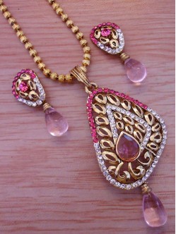 Fashion Pendant Sets